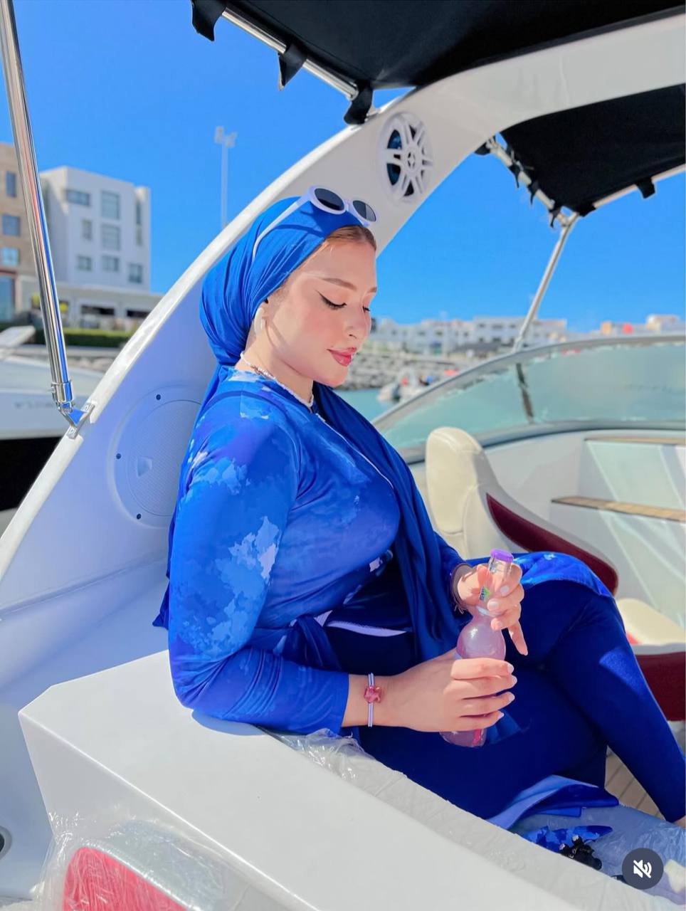 Burkini / 112