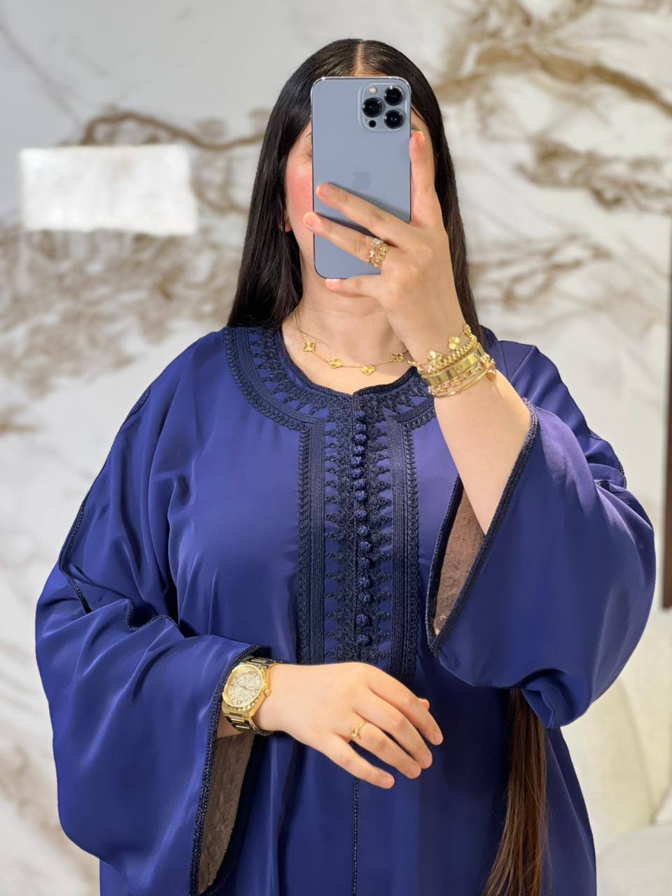 Abayat / 117