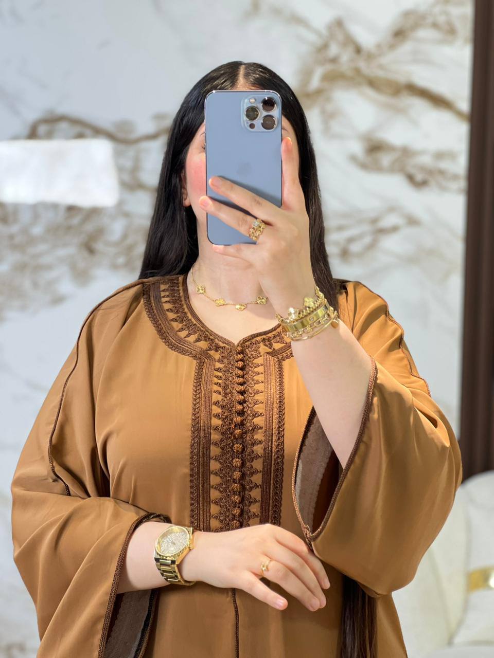 Abayat / 117